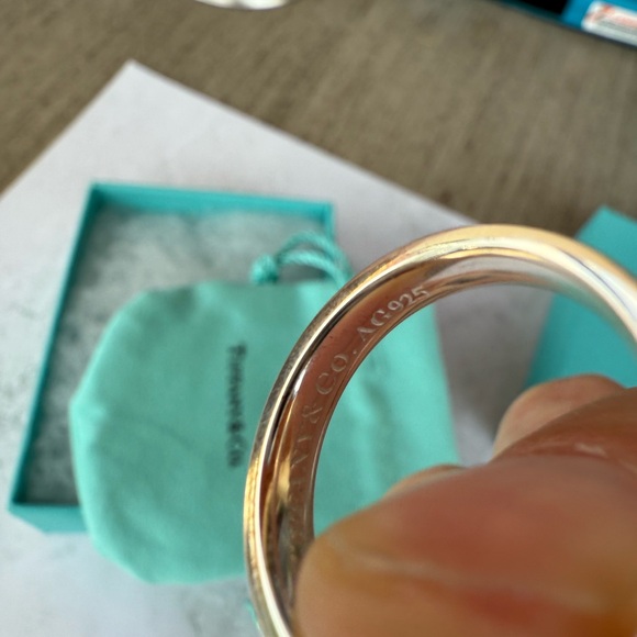 New Auth. Tiffany & Co. 1837 Concave Narrow Band Ring Sterling Silver size 5 - Picture 4 of 10